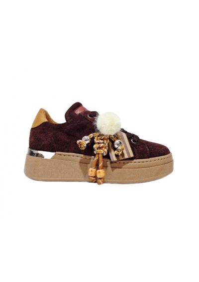 SNEAKERS  SRA MÉLINÉ