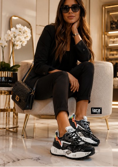 SNEAKERS  SRA  EXÉ