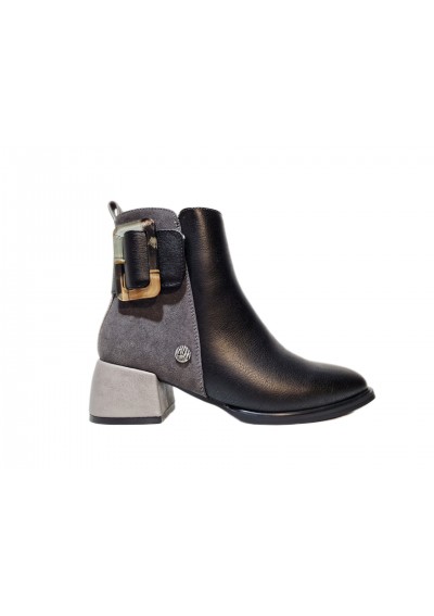 BOTAS  ANEKKE