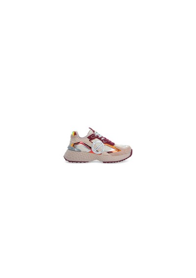 SNEAKERS  NO NAME